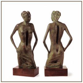 Figura 1971 Cemento patinado 38,5x16,5x6,5 cm Colección particular.