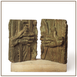 Homaje a Salzillo 1980 Cemento patinado, relieve díptico a) 22x27,5 b) 23x28 cm Colección particular.